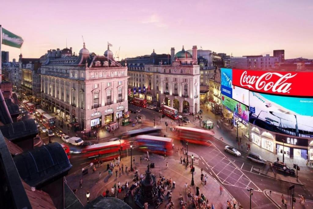 Spacious And Delightful Sleep 5 Piccadilly Vrc Лондон Екстериор снимка